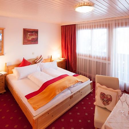 Hotel-Gasthof Zimba Damuels Dış mekan fotoğraf