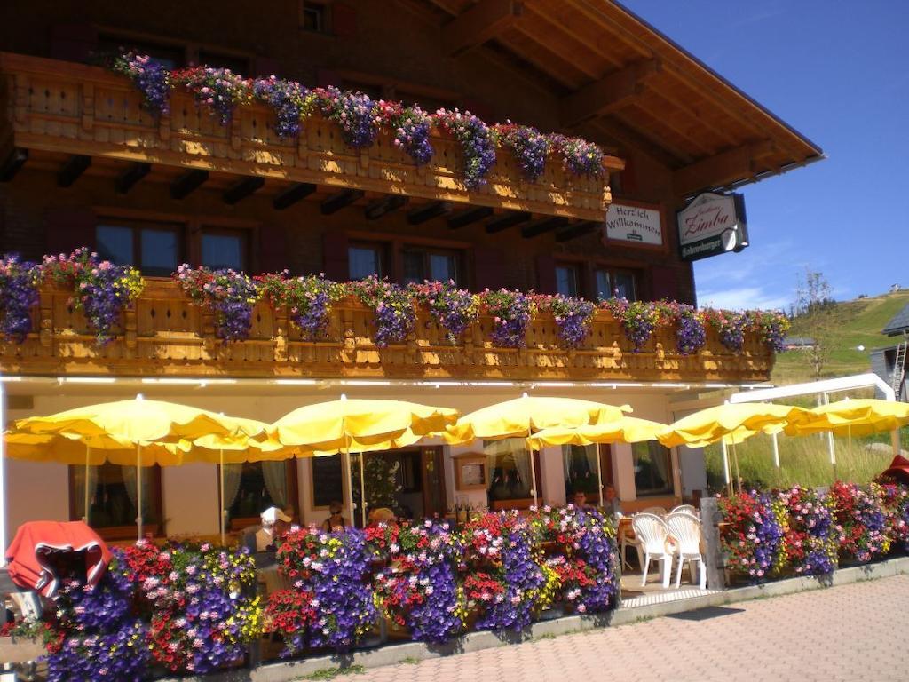 Hotel-Gasthof Zimba Damuels Dış mekan fotoğraf