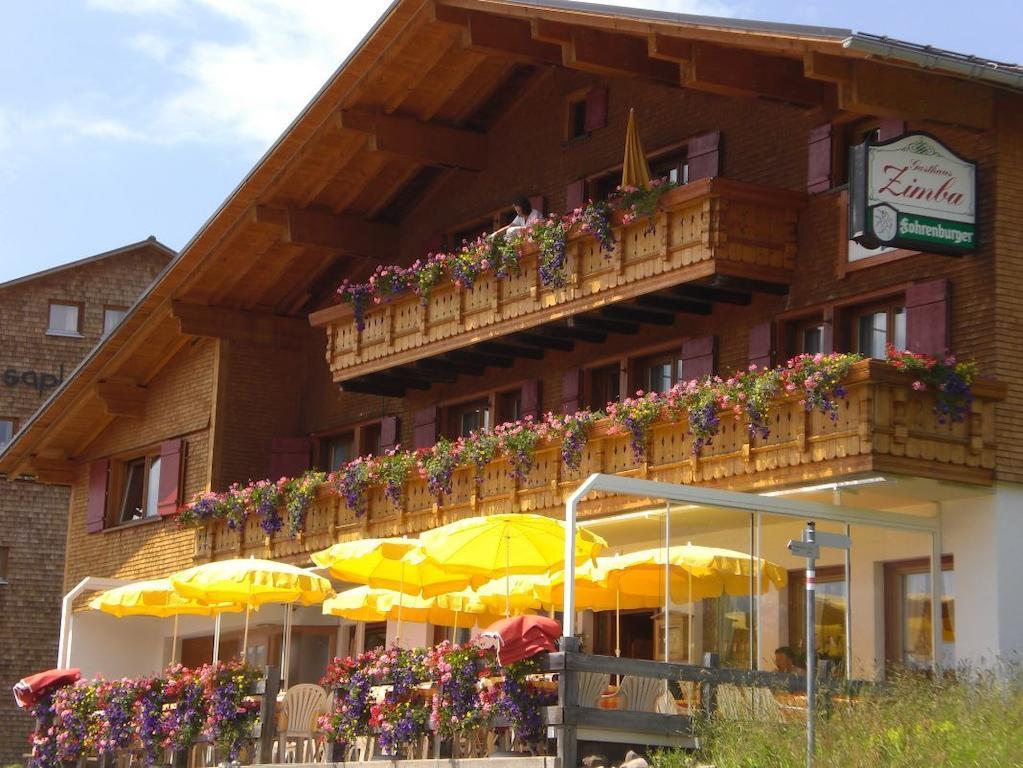Hotel-Gasthof Zimba Damuels Dış mekan fotoğraf