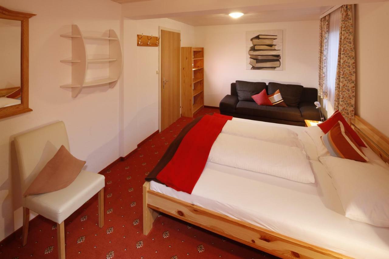 Hotel-Gasthof Zimba Damuels Dış mekan fotoğraf